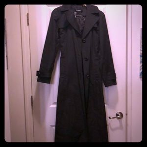 Ellen Tracy Rain/Trench Coat 🧥 size Medium